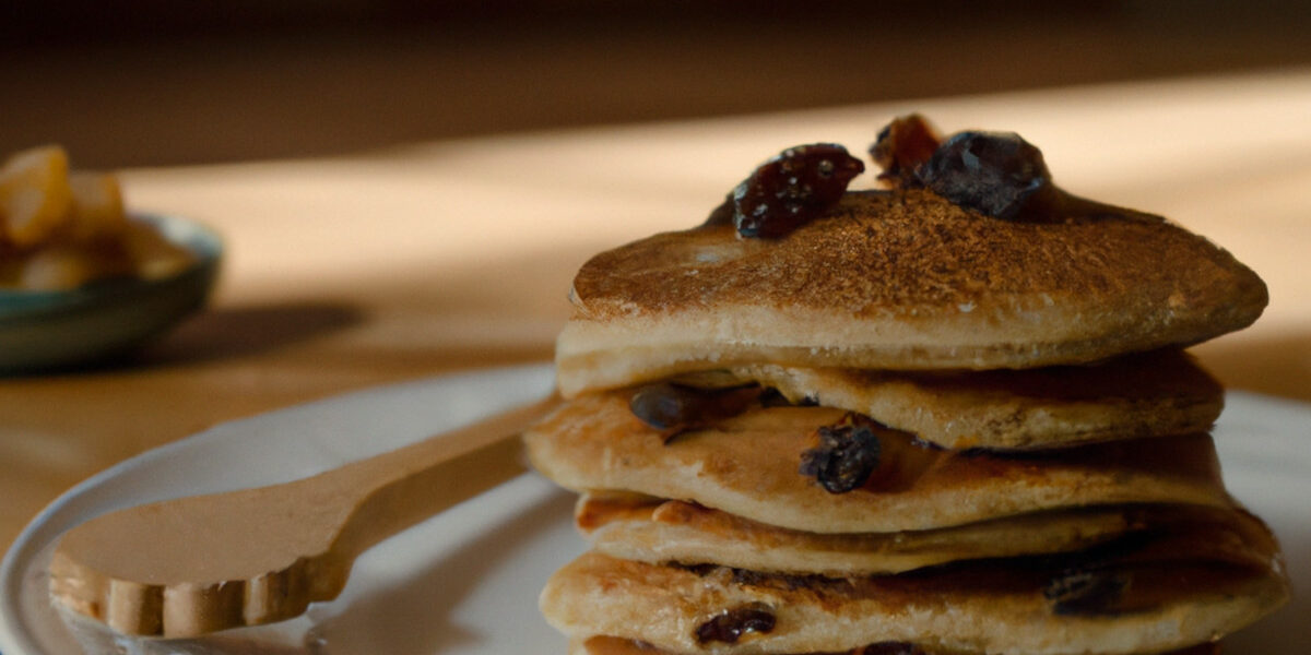 banana raisin and oatmeal pancakes