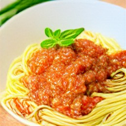 a veggie spaghetti sauce that is bubbling and thoroughly heated.