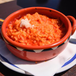 

This delicious Spanish Rice is vegan, gluten-free, eggs-free and lactose free. A classic European side dish made with white rice, tomatoes, onions, vegetable broth and green chili peppers - perfect for a tasty stir fry!