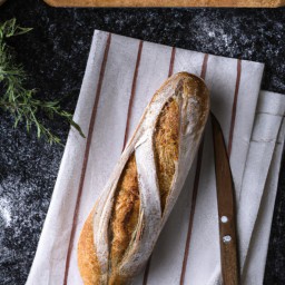 
French bread is vegan, eggs-free, nuts-free and lactose-free. It is a traditional European baking delicacy made from bread flour and cooking spray.