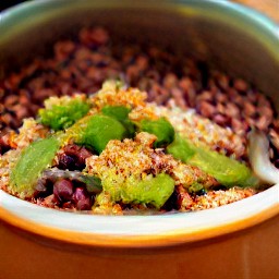 a savory vegan chili.