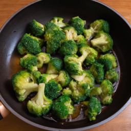 

Ginger Broccolik is a delicious European side dish made of flavorful broccolis and tasty sauces & dressings, free of eggs, nuts or lactose.