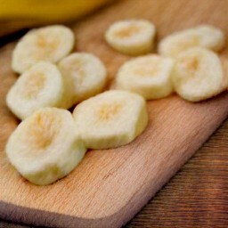 peeled bananas that are sliced.