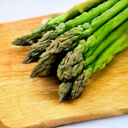 the asparagus ends are trimmed.