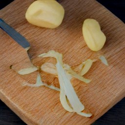 peeled potatoes.