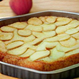an apple cake.