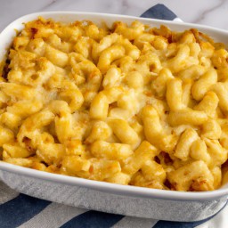 

Delicious Italian baked macaroni and cheese is a comforting, creamy and flavourful egg-free, nut-free lunch dish made with macaroni pasta, whole milk, butter and cheddar cheese.