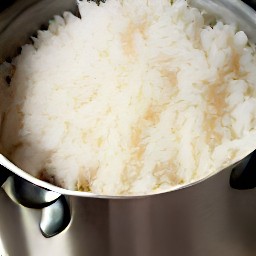 3.5 cups of boiled water with jasmine rice.