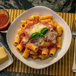 

This delicious, eggs-free and nuts-free Italian lunch combines chargrilled Mediterranean vegetables with onions, canned tomatoes and rigatoni pasta - perfect for those looking for a soy-free meal.