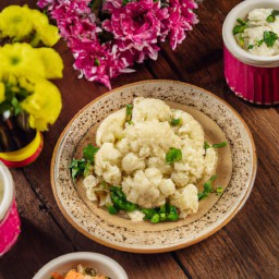 

Cauliflower rice is a nutritious, gluten-free, egg-free, nut-free and soy-free side dish or lunch vegetable that provides an easy way to enjoy your veggies.