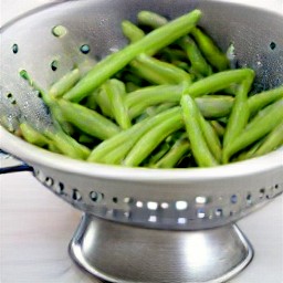 three cups of cooked green beans.