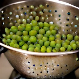 the peas are drained of water.