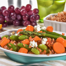 

This delicious European roasted grapes and rice salad is a light, gluten-free and eggs-free lunch option made with nutritious brown basmati rice, wild rice, baby carrots, green beans, pecans and feta cheese.