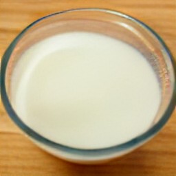 the corn flour mixture is a smooth, liquidy paste.