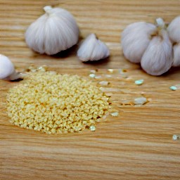 garlic that has been peeled and minced.