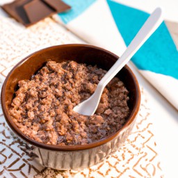 

This delicious and healthy chocolate peanut butter oatmeal is a gluten-free and egg-free snack, breakfast or recipe made with creamy peanut butter and cocoa powder.