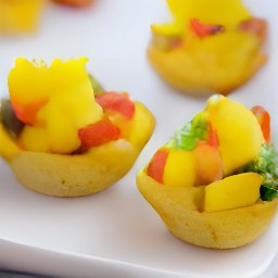 the filling is divided into small pastry shells.