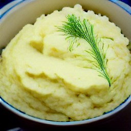 mashed potatoes with onion and dill.