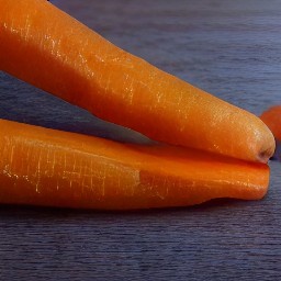 carrots that are peeled.