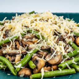 
This scrumptious gluten-free, egg-free, nut-free and soy-free salad combines white mushrooms, green beans and tarragon for a healthy weight loss recipe that's topped with parmesan cheese.