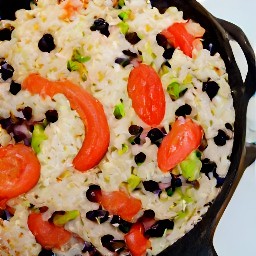 a stir-fried long grain rice that has been simmered on low heat.