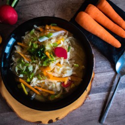 

This vegan, lactose-free and egg-free dinner soup is a light yet creamy delight made with coconut cream and rice noodles.