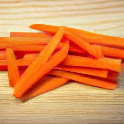 chopped spearmint and carrot sticks.